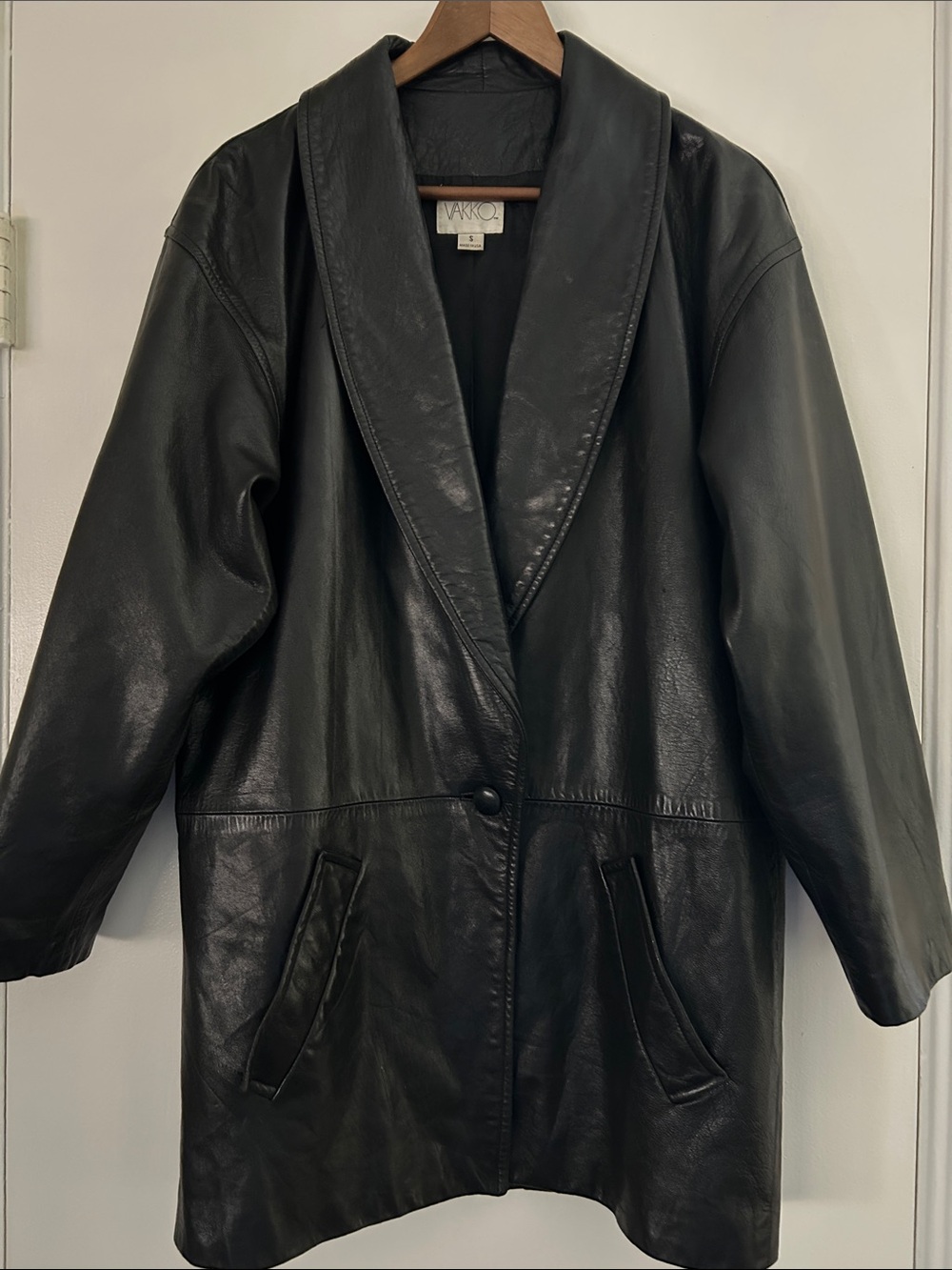 Vakko Black Leather Shawl-Collar Jacket